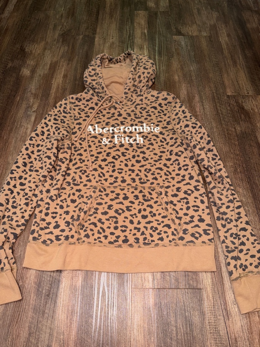 Abercrombie & Fitch Leopard Print Logo Hoodie size M